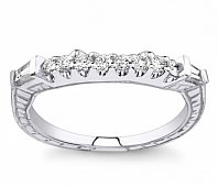 ENGAGEMENT RINGS